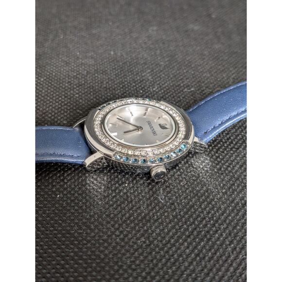 Swarovski Navy Blue Watch Playful Lady
5243038 Like NEW Condition Gorgeous!!! - Picture 7 of 7